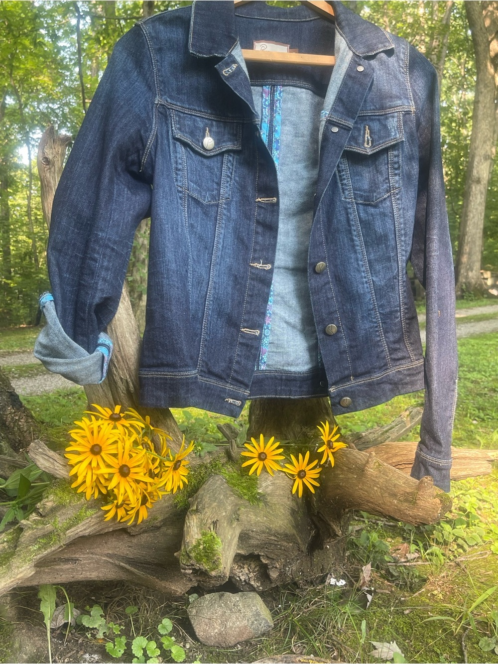 Paige Vermont Distressed Denim Jacket Med Pre-owned